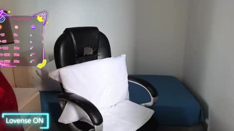 Snapshot of anahi_moore chatting on 09-25-25, 06:00 Anahi Private is Open belly bigboobs bbw pantyhose squirt -domi nora fullmachine gravity dildo lovense online show from 09-25-25, 06:00