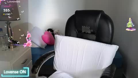 Snapshot of anahi_moore chatting on 12-03-25, 06:39 Anahi Private is Open belly bigboobs bbw pantyhose squirt -domi nora fullmachine gravity dildo lovense online show from 12-03-25, 06:39