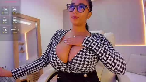 Ana online show from 01-07-25, 01:24