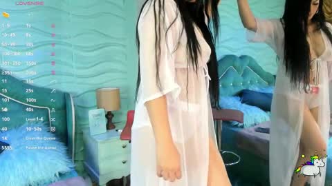 Snapshot of anahikoenig chatting on 09-26-25, 07:29 ANA online show from 09-26-25, 07:29