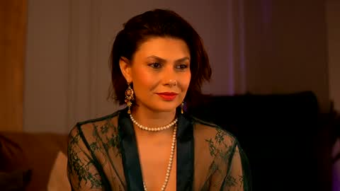 Snapshot of anaisleblanc chatting on 02-06-25, 05:14 Anais online show from 02-06-25, 05:14