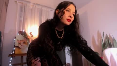 Mariana  online show from 12-18-25, 03:29