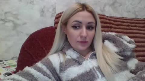 Snapshot of analqueen2024 chatting on 12-06-24, 06:39 analqueen2024 online show from 12-06-24, 06:39