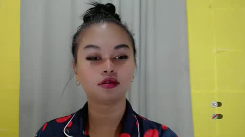 Snapshot of anaruru_ chatting on 01-14-25, 10:59 ANA online show from 01-14-25, 10:59