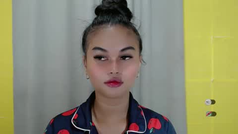 Snapshot of anaruru_ chatting on 01-19-25, 11:12 ANA online show from 01-19-25, 11:12