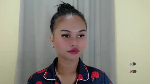 Snapshot of anaruru_ chatting on 02-10-25, 08:21 ANA online show from 02-10-25, 08:21