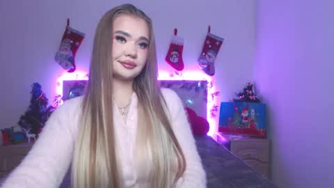 anastacyyellig online show from 12-14-25, 06:08