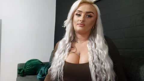 Snapshot of anastasiaamore chatting on 09-21-25, 08:21 AnastasiaAmore online show from 09-21-25, 08:21