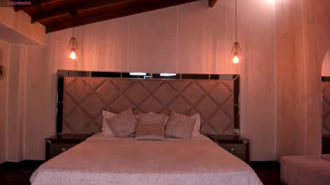 A N A S T A S I A  online show from 11-05-25, 10:48