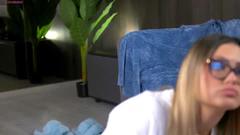 AnastasyaNoir online show from 10-13-25, 04:34