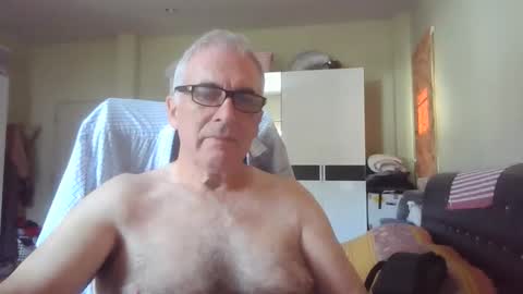 Snapshot of andaman58 chatting on 09-25-25, 08:51 andaman58 online show from 09-25-25, 08:51