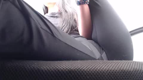 Snapshot of anddrea_ chatting on 01-30-25, 11:44 online show from 01-30-25, 11:44