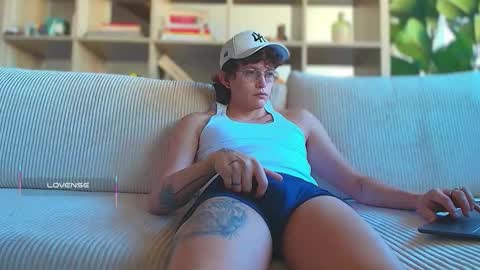 Snapshot of anddres_boss chatting on 10-07-25, 09:28 Tell Me ANDRESS ----- online show from 10-07-25, 09:28