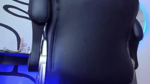 Andrs   -                   online show from 09-12-25, 11:59