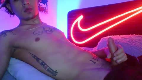 andersonZ98 online show from 09-14-25, 08:41