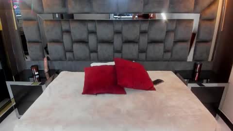 andiejones online show from 09-11-25, 01:11