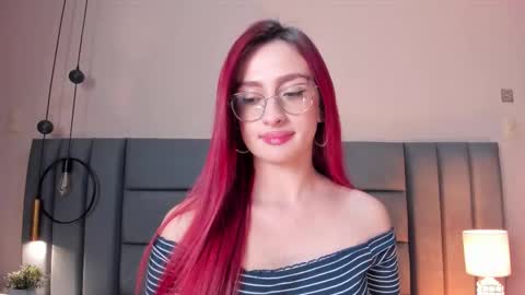 Andra Cyrus online show from 01-14-26, 09:20