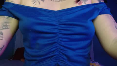 MARIA  online show from 12-23-25, 02:09