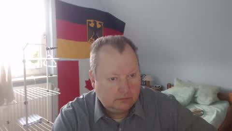 Snapshot of andre124231 chatting on 01-01-25, 10:00 Andre online show from 01-01-25, 10:00