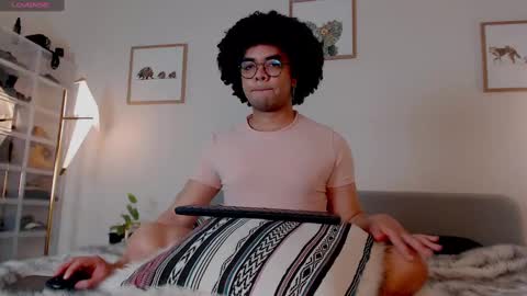 Snapshot of andre_cole chatting on 12-17-24, 12:23 Andre Cole online show from 12-17-24, 12:23