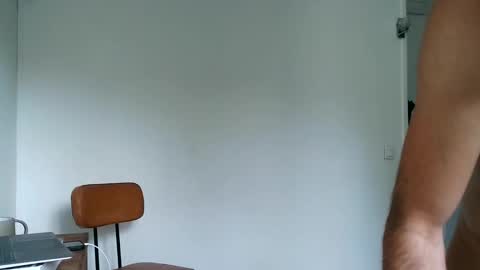 Snapshot of andre_m12 chatting on 09-16-25, 08:59 Andrew m12 online show from 09-16-25, 08:59