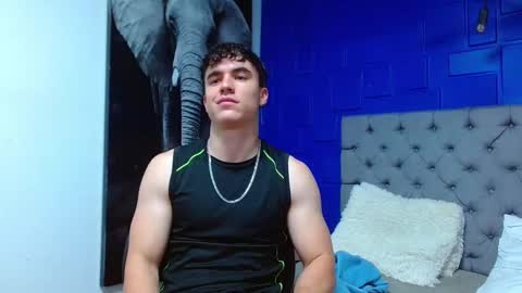 Snapshot of andre_parker chatting on 02-27-25, 10:20 Andre Parker online show from 02-27-25, 10:20