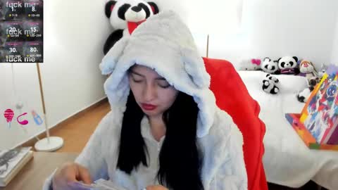 Snapshot of andrea_bonnie chatting on 02-11-25, 08:20 andrea_bonnie online show from 02-11-25, 08:20