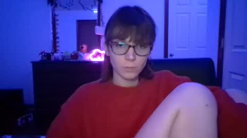 Snapshot of andrea_davenport chatting on 01-09-25, 05:34 andrea online show from 01-09-25, 05:34