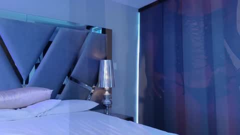    online show from 12-22-24, 04:27