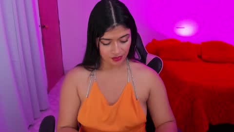 Snapshot of andreeart chatting on 01-16-25, 02:19 ig online show from 01-16-25, 02:19