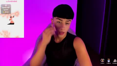 Andrew online show from 11-08-25, 02:23