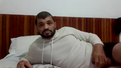 Snapshot of andreloko123 chatting on 10-09-25, 10:52 andreloko123 online show from 10-09-25, 10:52