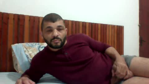 Snapshot of andreloko123 chatting on 06-29-26, 02:18 andreloko123 online show from 06-29-26, 02:18