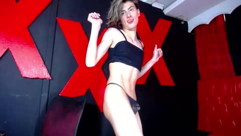 Snapshot of andres992563 chatting on 02-13-26, 02:57 Alann online show from 02-13-26, 02:57