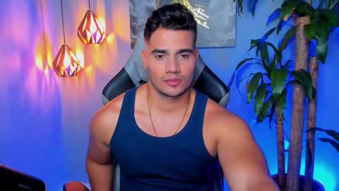 Andres online show from 11-06-25, 02:23