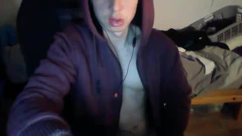 Snapshot of andresse_lat chatting on 03-03-26, 07:36 andresse_lat online show from 03-03-26, 07:36