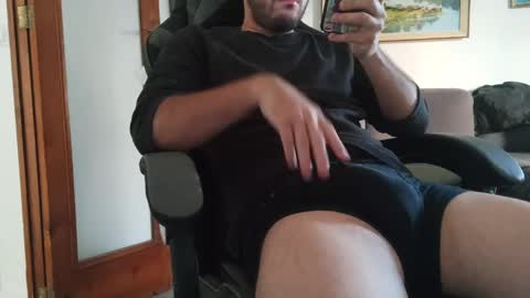 Snapshot of andreudickhard91 chatting on 12-05-24, 08:00 Andreu online show from 12-05-24, 08:00