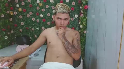 andrew_andy1 online show from 01-18-26, 07:28