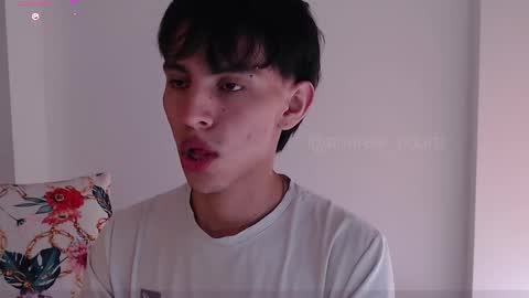 Snapshot of andrew_courtz chatting on 11-26-25, 02:29 Andrew Courtz online show from 11-26-25, 02:29