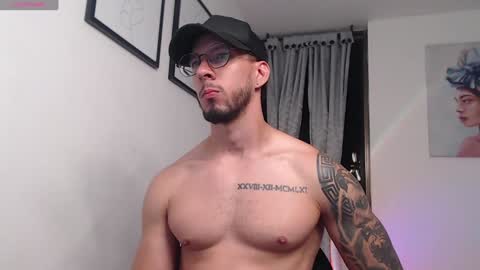 Snapshot of andrew_mathe chatting on 02-08-25, 03:19 Andrew Mathwes online show from 02-08-25, 03:19