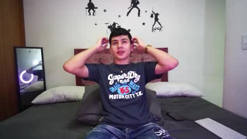 andrew restrepo online show from 10-15-25, 07:58