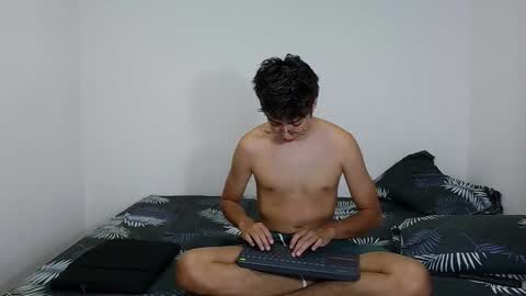 Andrew online show from 01-18-26, 01:59