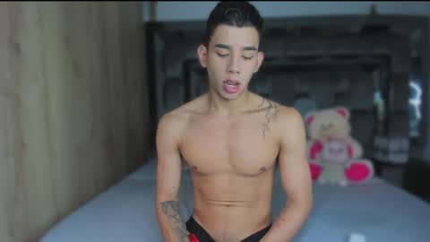 Andrew M. online show from 11-23-25, 09:36