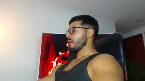 Snapshot of andrew_west_ chatting on 12-21-24, 10:51 ANDREW WEST online show from 12-21-24, 10:51