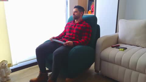 Andrew online show from 12-04-24, 04:38