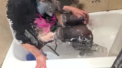 Snapshot of andrewo42601 chatting on 11-05-25, 01:05 andrewo42601 online show from 11-05-25, 01:05