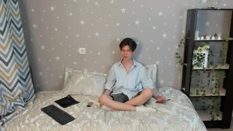 Andrew online show from 12-17-25, 07:20