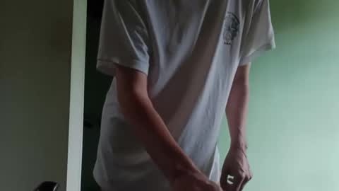 Snapshot of andrexmartinex chatting on 12-29-24, 07:43 Andres online show from 12-29-24, 07:43