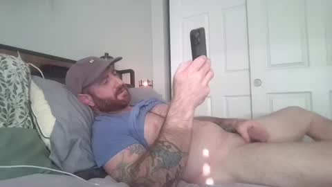 Snapshot of andrich444 chatting on 12-13-24, 05:43 Sexy Newbie Couple online show from 12-13-24, 05:43