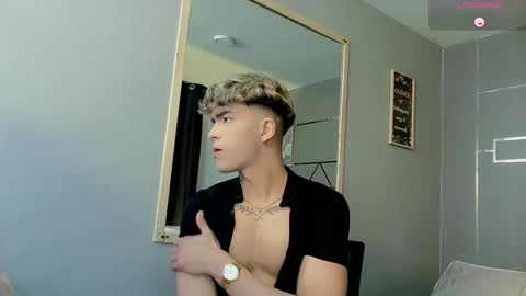      online show from 02-01-25, 01:41